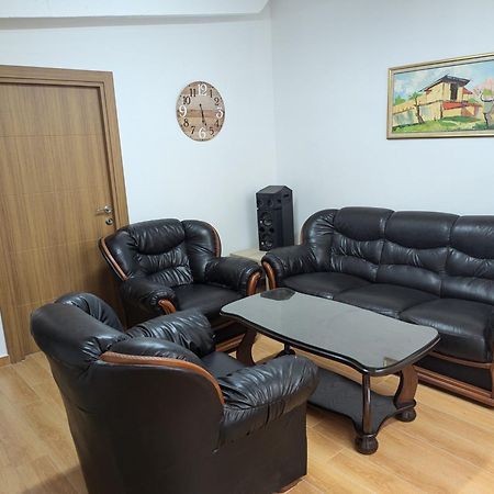 Apartments Victory كافادارشي المظهر الخارجي الصورة