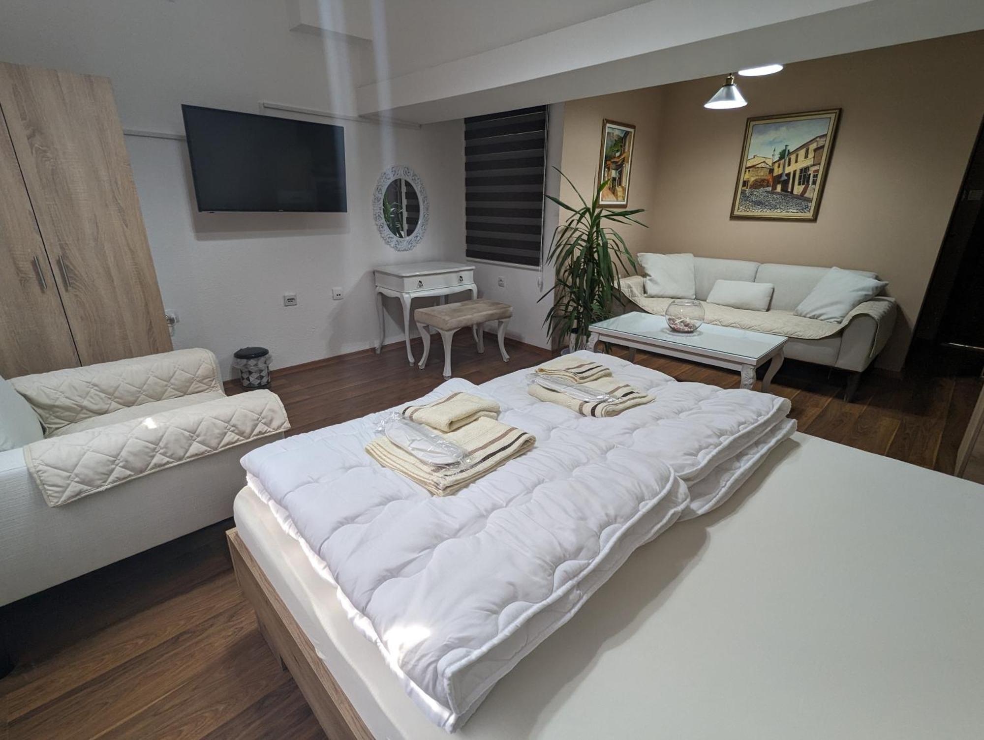 Apartments Victory كافادارشي المظهر الخارجي الصورة