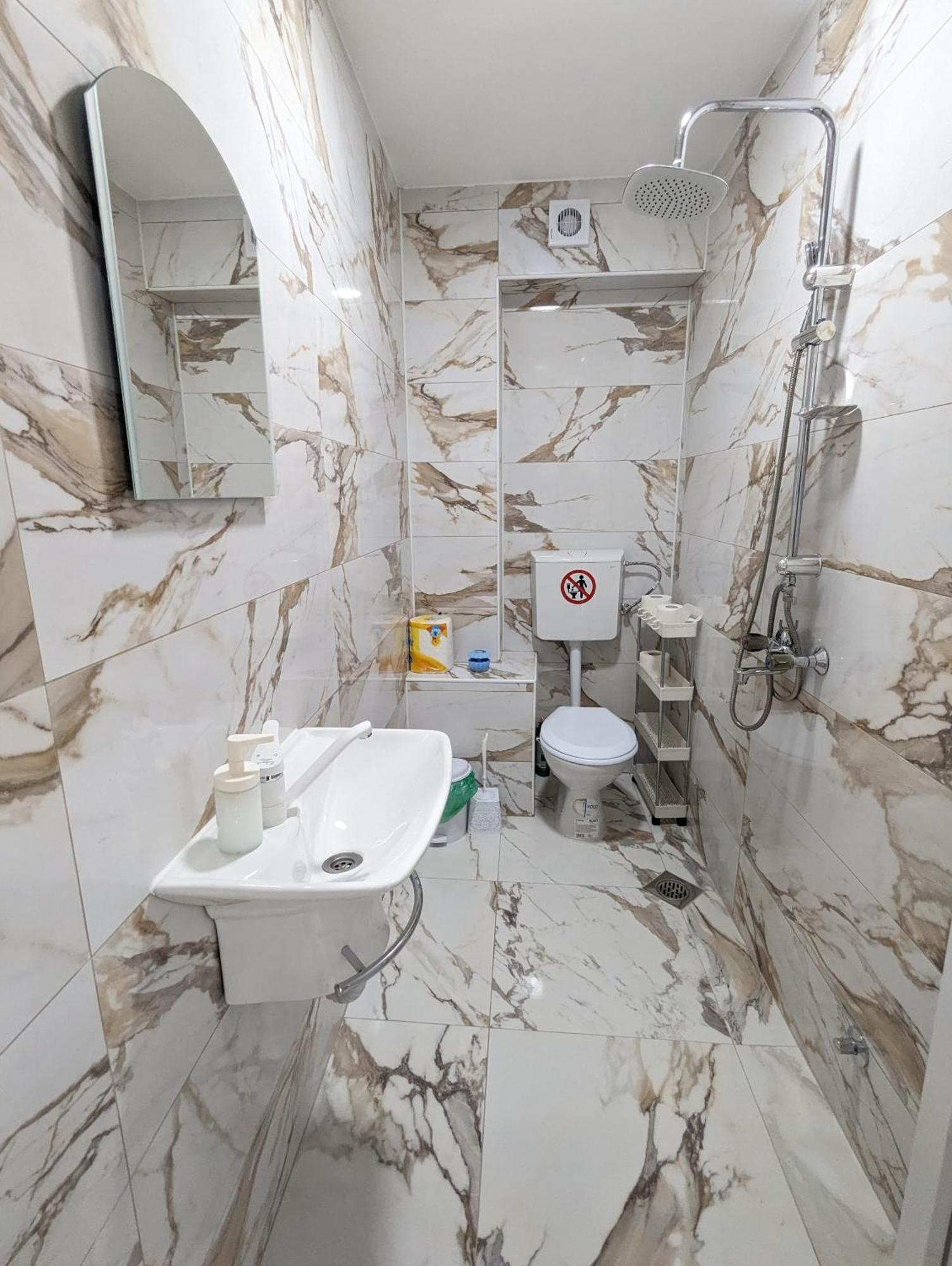 Apartments Victory كافادارشي المظهر الخارجي الصورة